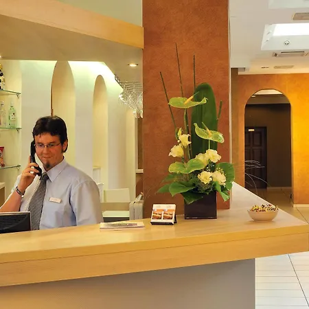 Star Hotel 3*