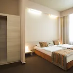 Hotel Star By Mellow Mood 3*