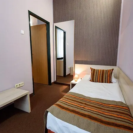 Star Budapest