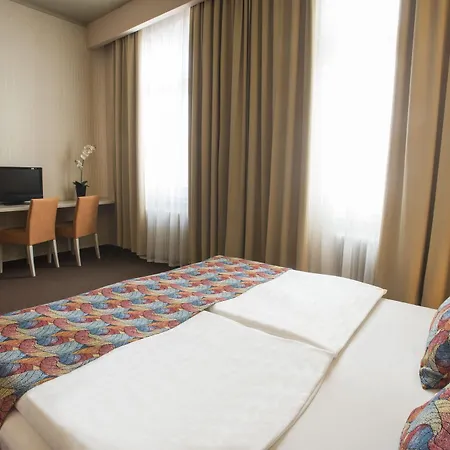 Star Budapest