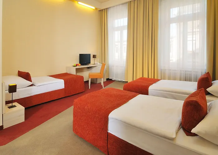 Star By Mellow Mood Отель 3*