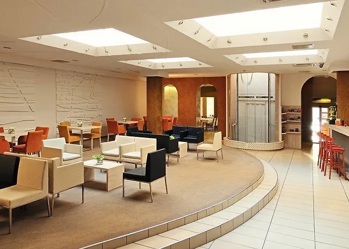 Отель Star By Mellow Mood 3*