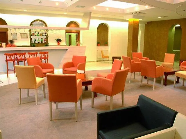 Star By Mellow Mood Отель 3*